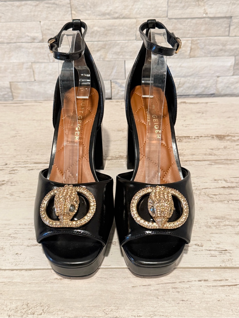 Kurt Geiger London CHELSEA PLATFORM HEEL Black Patent Leather Sz 41 EU/US 10 New - Picture 3 of 15
